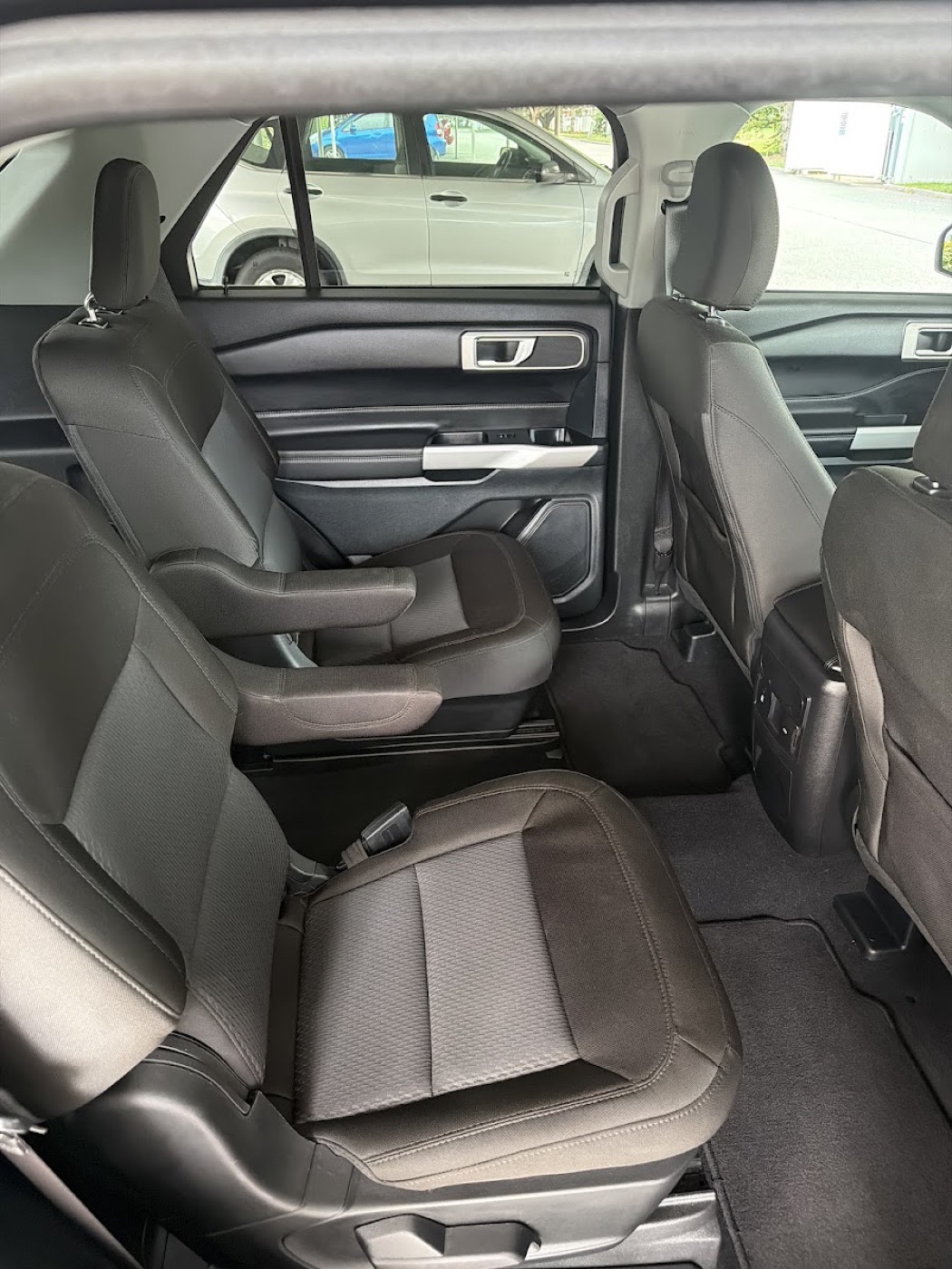 Spotless SUV rear cabin and seats after a full interior detail